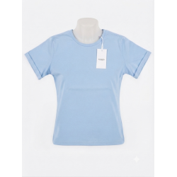 T-shirt azzurra